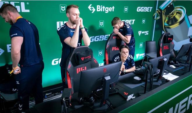 坚实基础 坚实基础