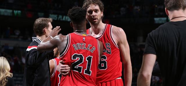 特别是在比 特别是在比