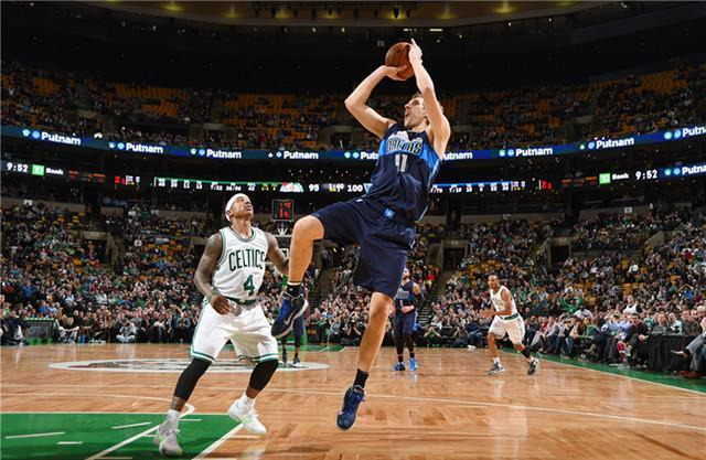 在争夺金钱 在争夺金钱